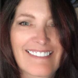 Meet your Posher, Myra